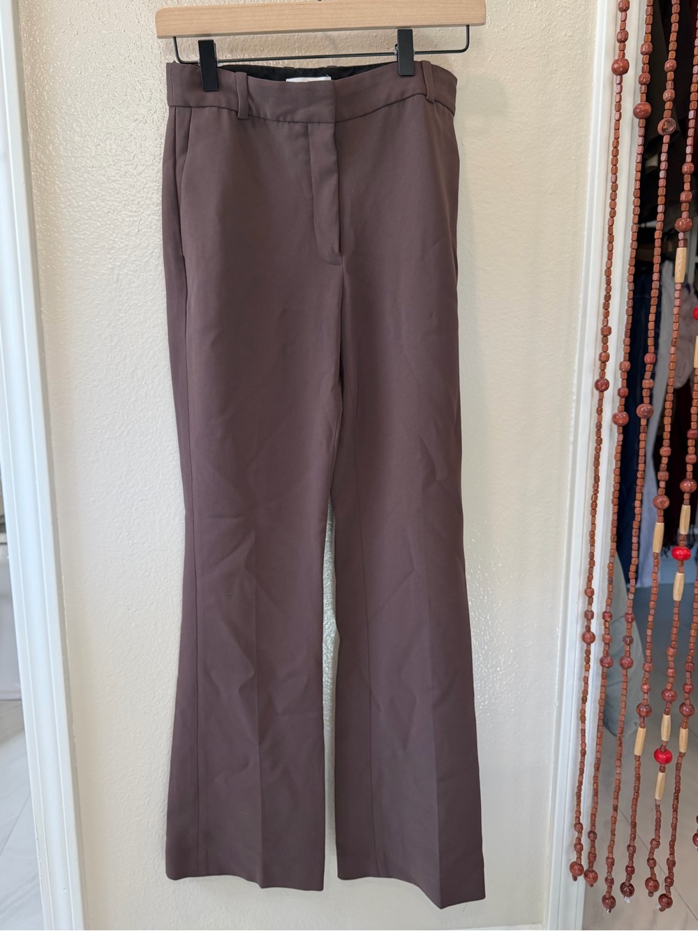 Aritzia Agency Crepe Trousers